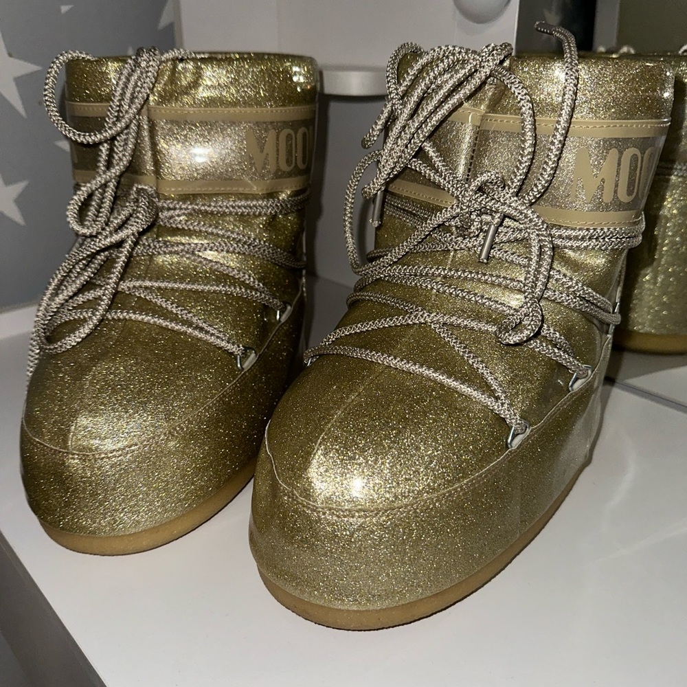 Moon Boot Glittering Gold Ankle Boots